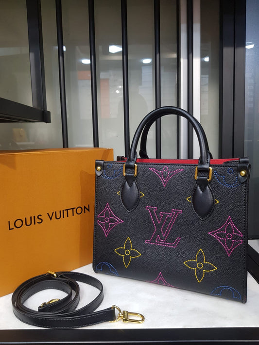 حقيبة يد Louis Vuitton OntheGo PM TH