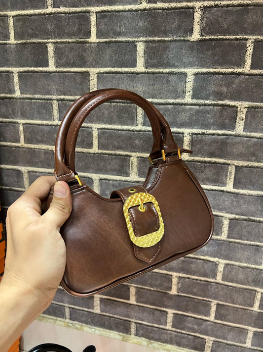 حقيبة يد Charles And Keith مزودة بحزام ومقبض علوي