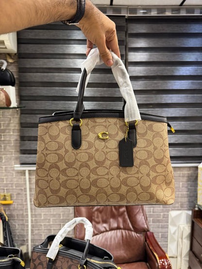 حقيبة يد كوتش ليجاسي كاري أول