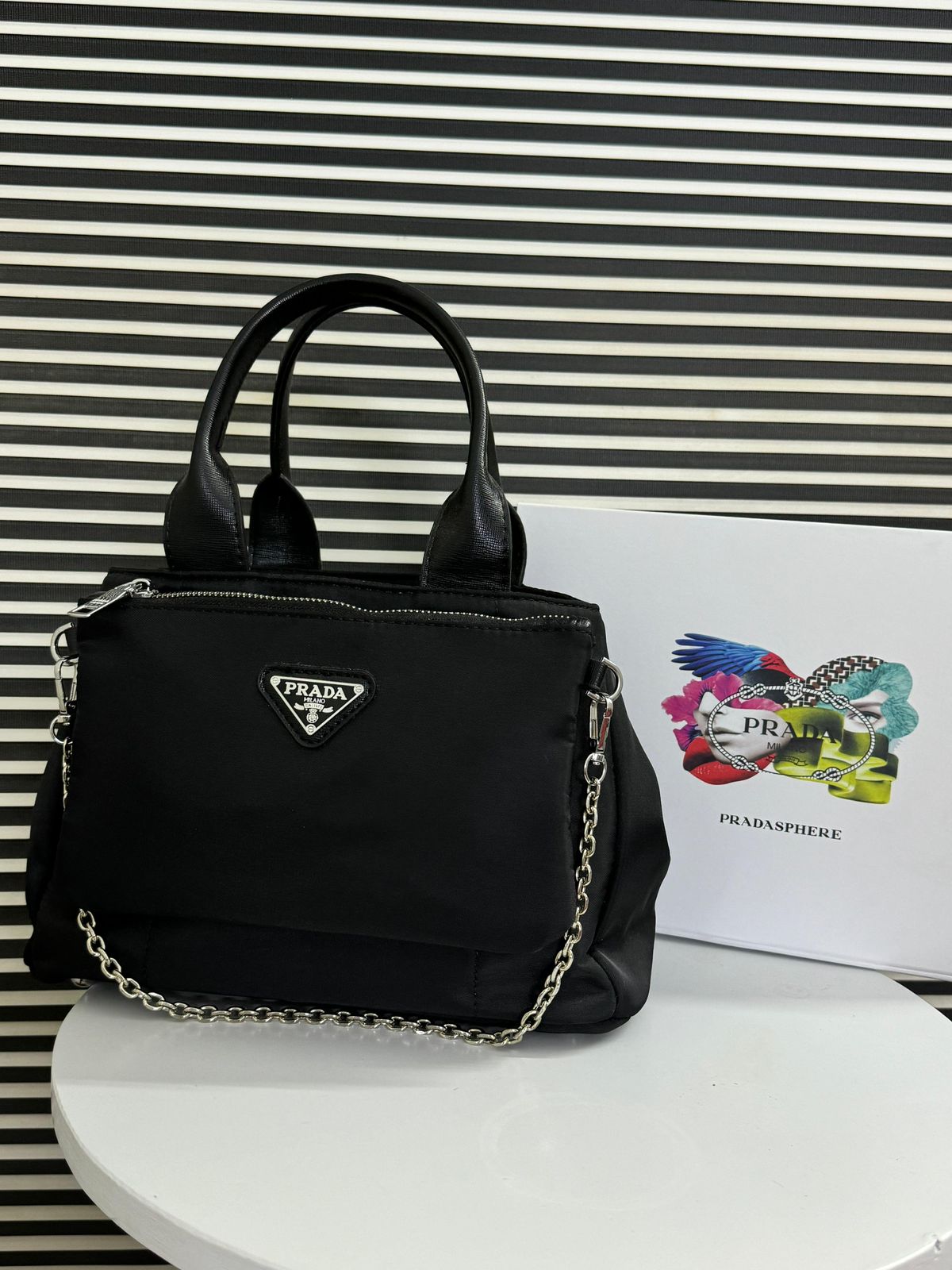 حقيبة يد برادا أوربان تات (UrbanTote)