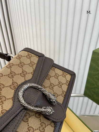 حقيبة ديونيسوس من قوتشي بتصميم GG Supreme