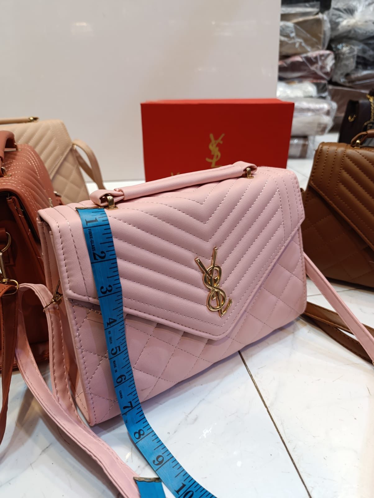 حقائب YSL إيليجانس