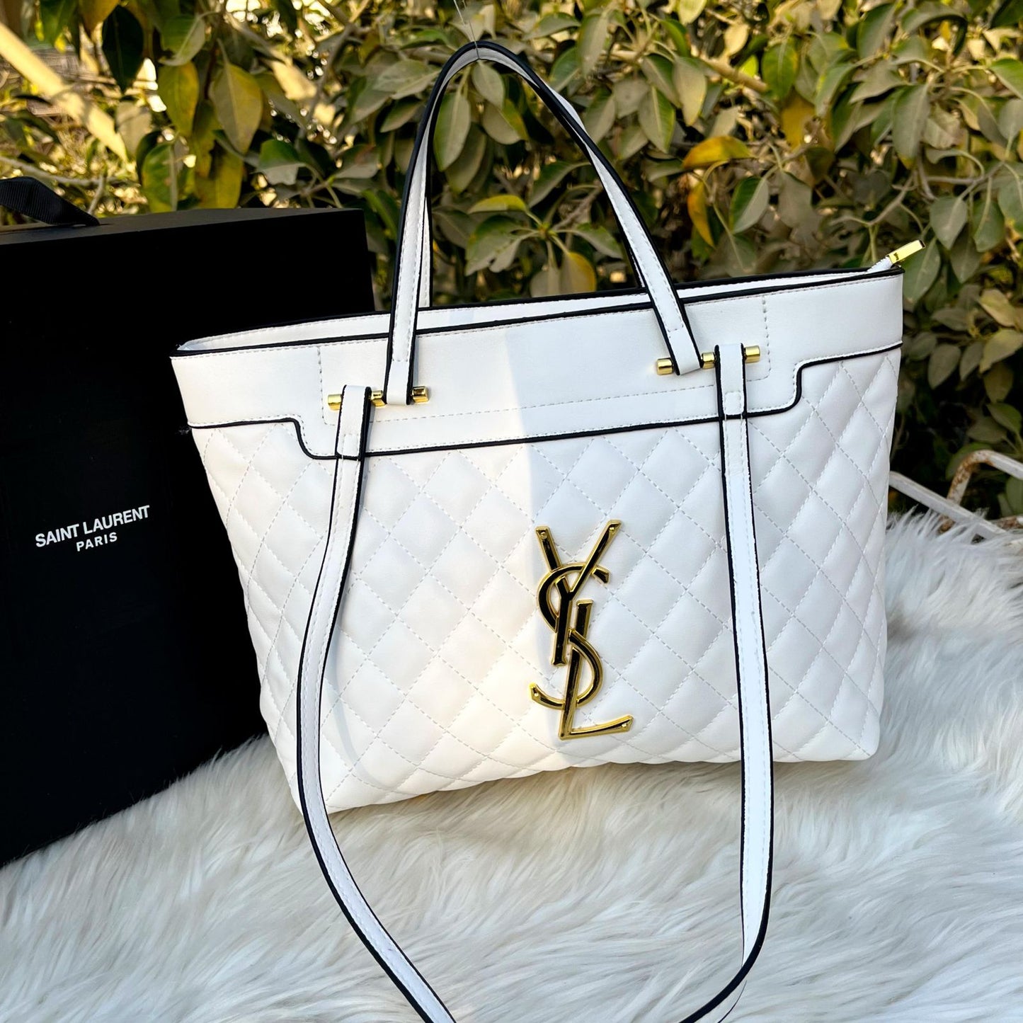 حقائب YSL Alma