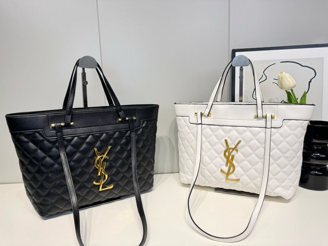 حقائب YSL Alma
