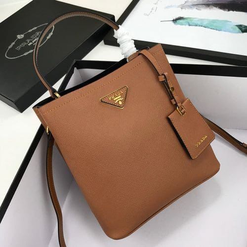 حقائب PRADA