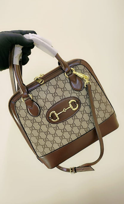 حقيبة يد فاخرة من GUCCI مزينة برمز الحصان