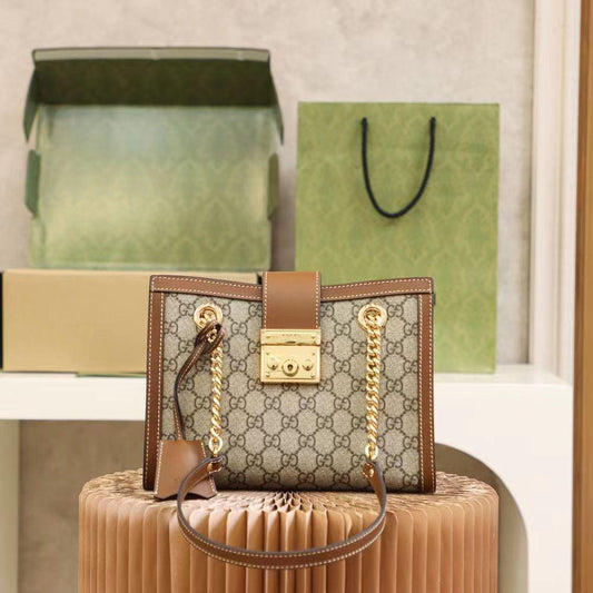حقائب GUCCI ذات الأقفال