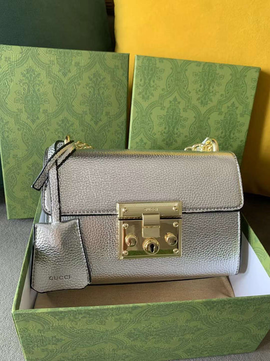 حقيبة يد GUCCI بحمالة كتف