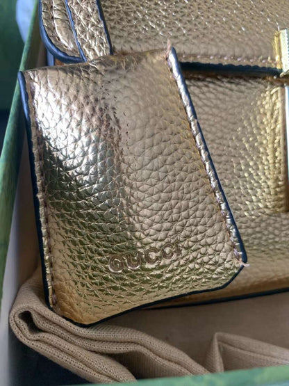حقيبة يد GUCCI بحمالة كتف