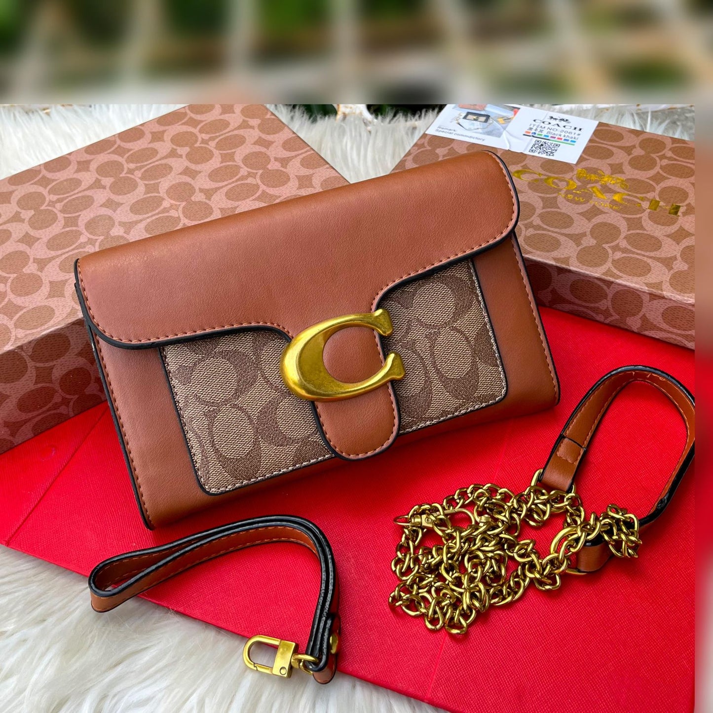 حقائب كوتش كروسبودي الفاخرة